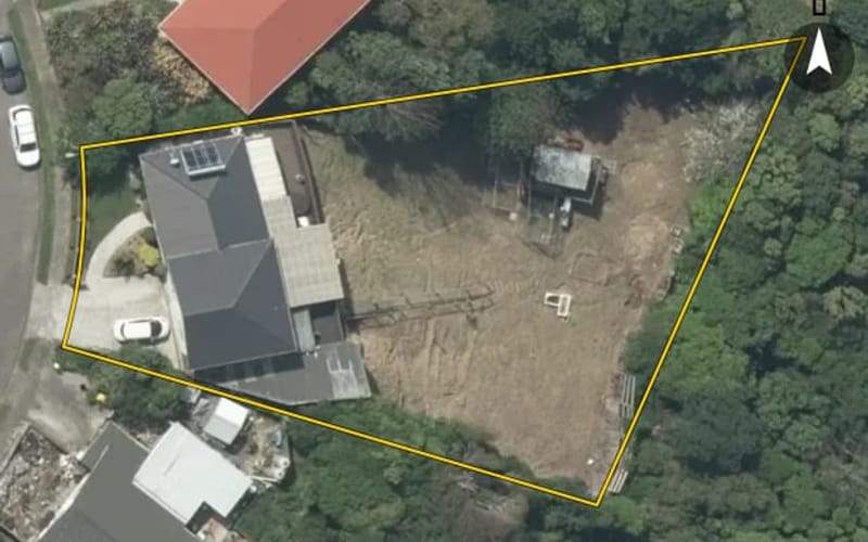 8 Lancewood Grove