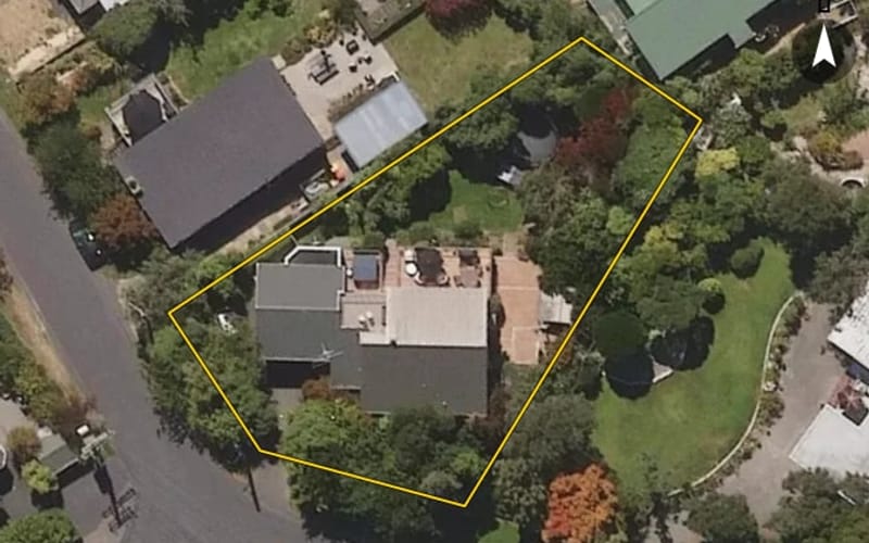 17 Howard Street