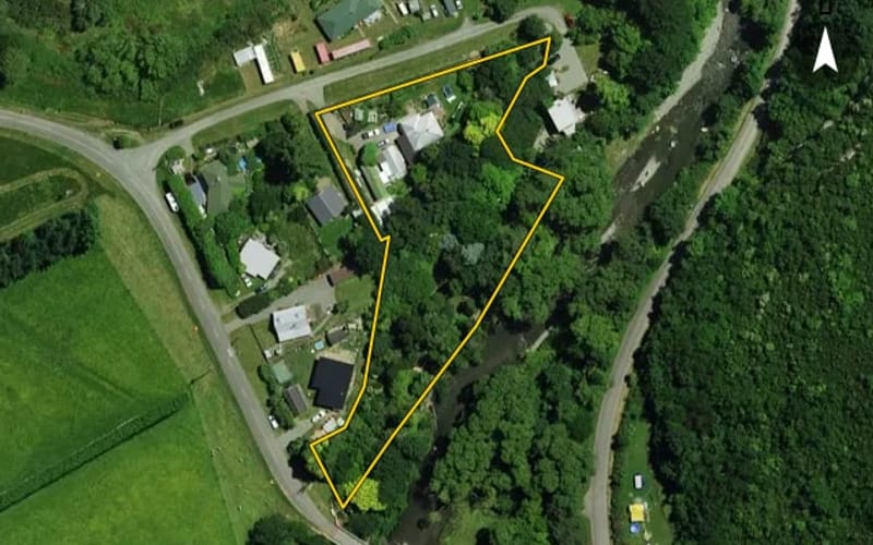 8 Robbs Road