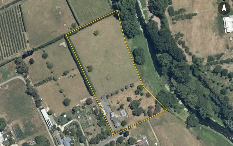 77 Farmlet Road