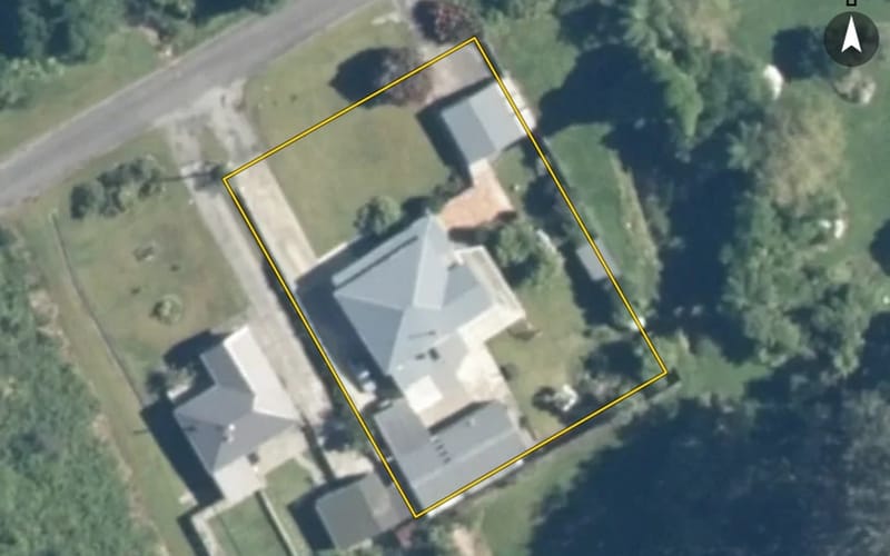 42 Neighbours Street