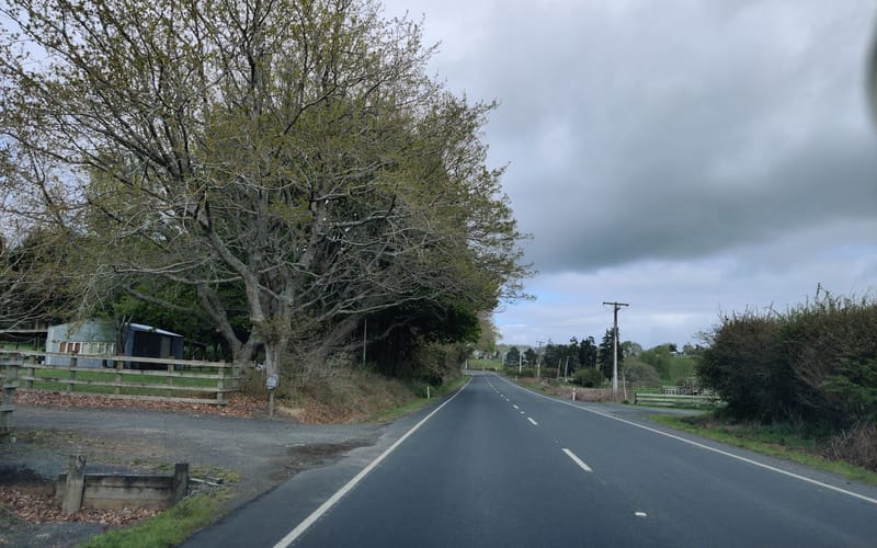 943 Tuhikaramea Road
