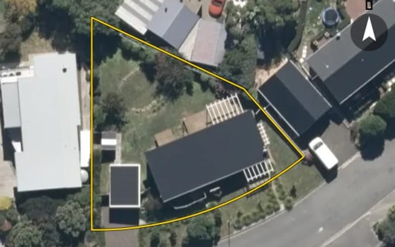 8 Monarch Drive