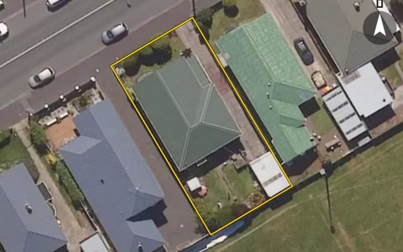 245 Macandrew Road