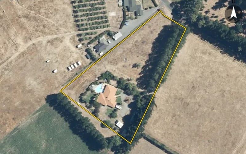 41 Equestrian Lane