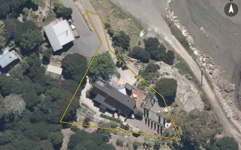 72 Tikao Bay Road