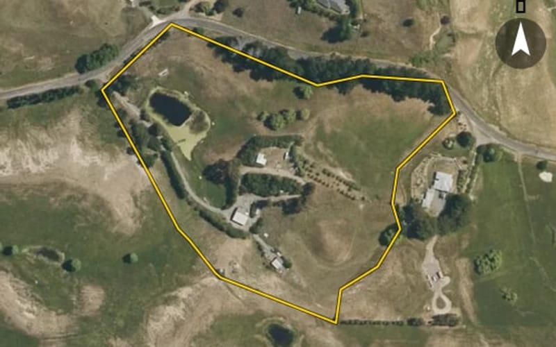 240 Kairakau Road