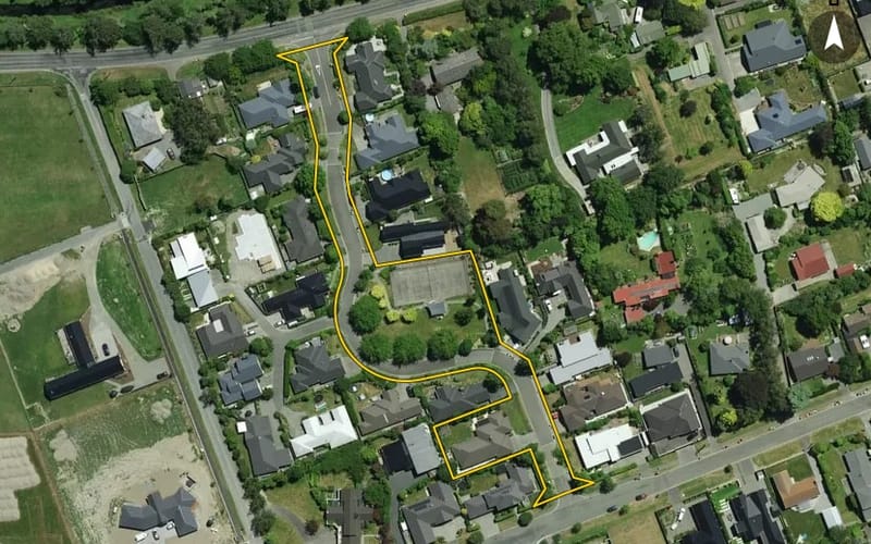 18 Riverside Lane