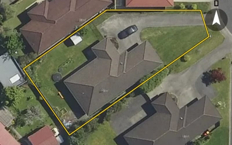32 Riverholm Drive