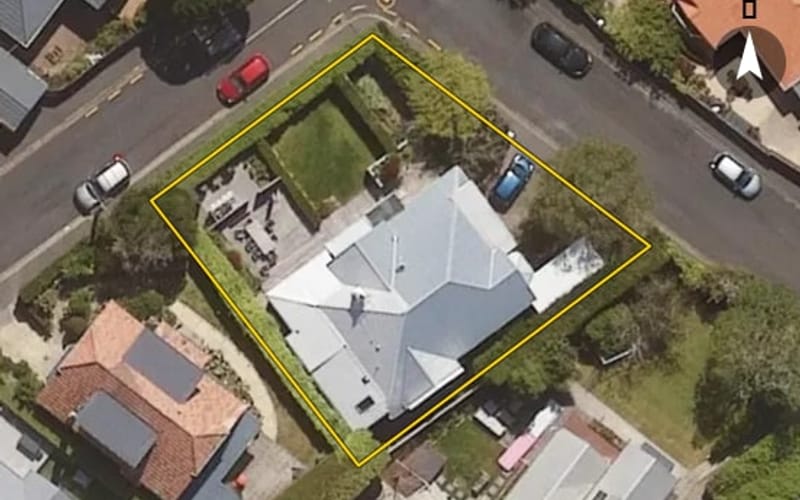 7 Falcon Street