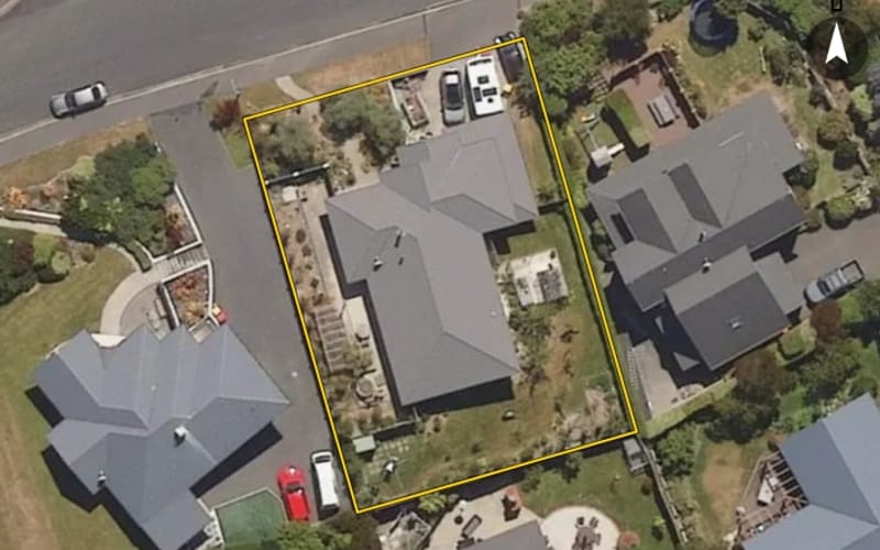 24 Sunninghurst Drive