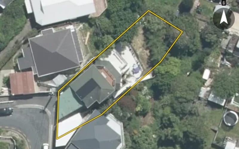 10 Bruce Avenue