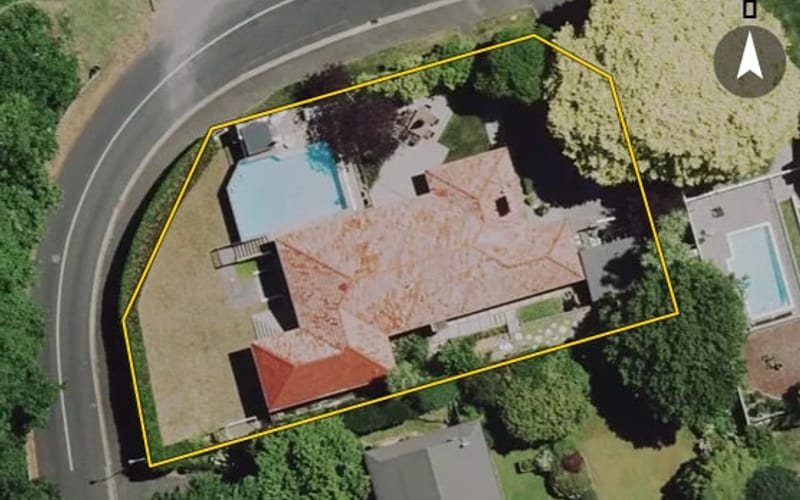 8 Woodstock Road