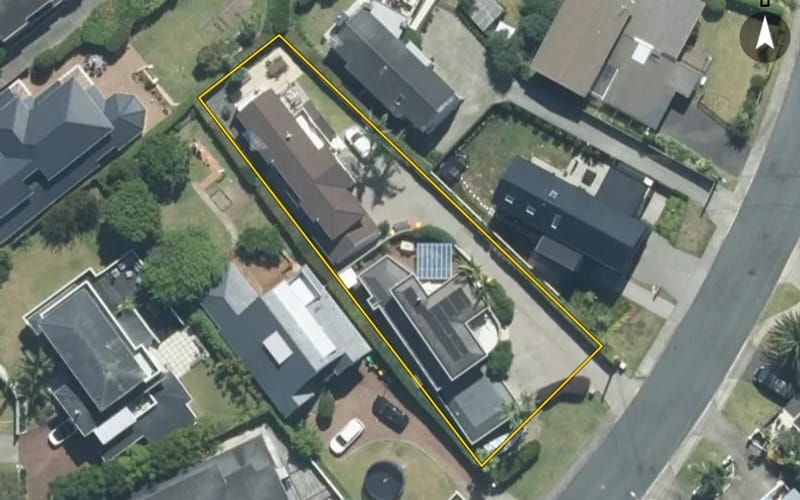 1/8 Vaughan Crescent