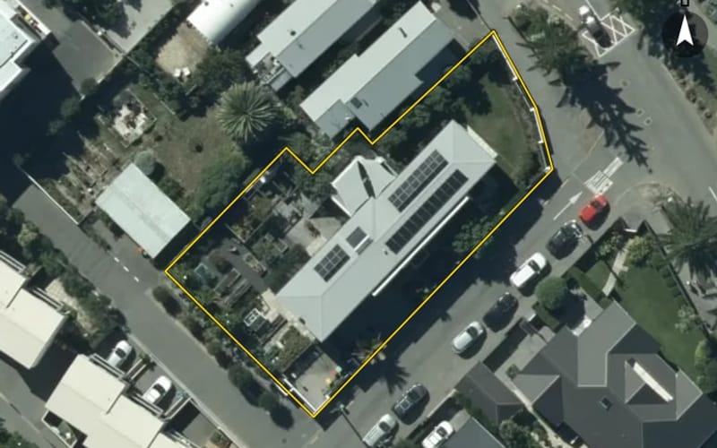 2 Burgess Street