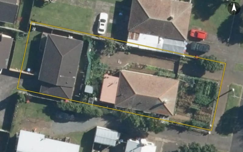 17 Ropata Avenue