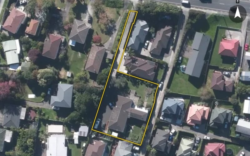 87 Triangle Road