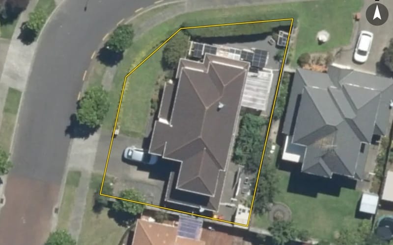 18 Carousel Crescent