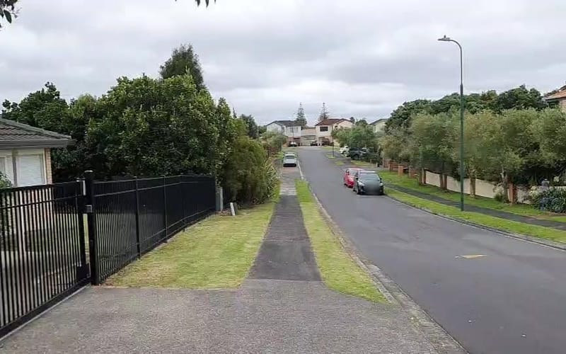 3/4 Lucienne Drive