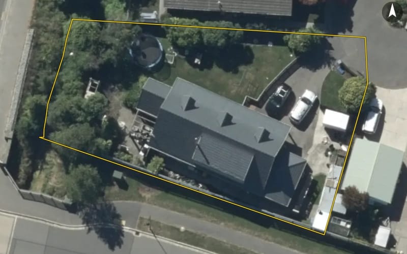 10 Bridgemere Lane