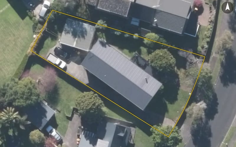 12 Sandgate Avenue