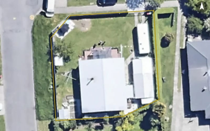 27 McCallum Street