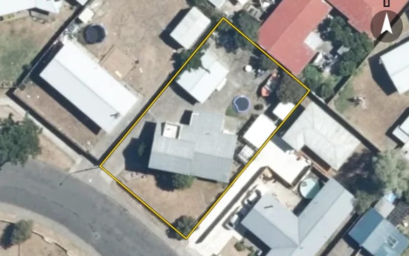 64 Liverpool Crescent