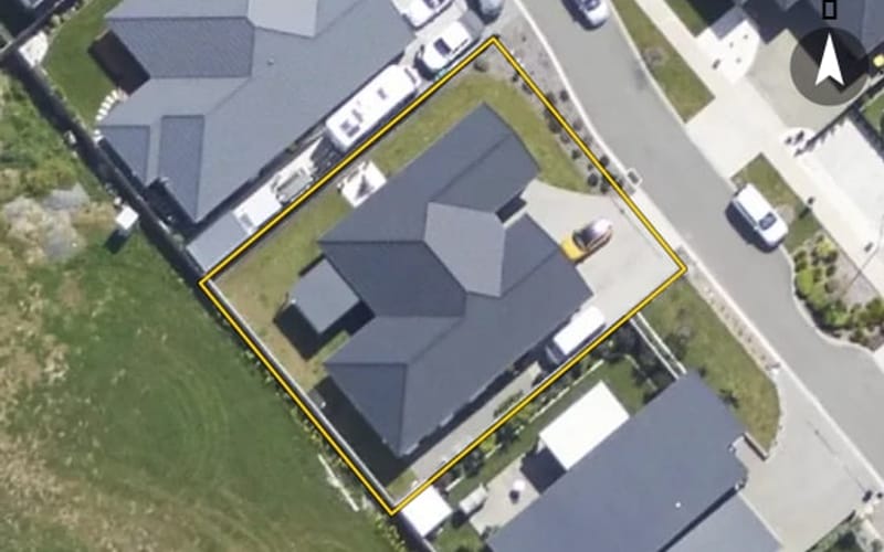 6 Greenway Crescent