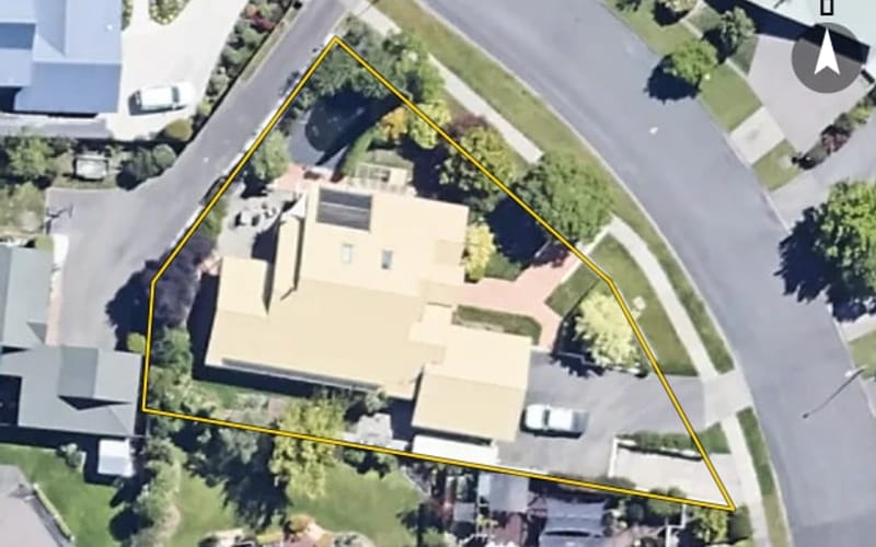 10 Kim Crescent