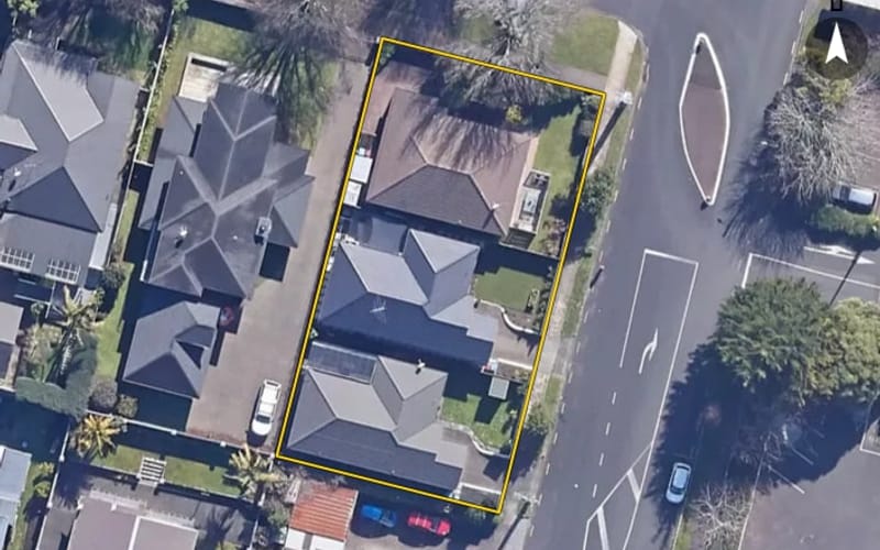2/2A Crown Street