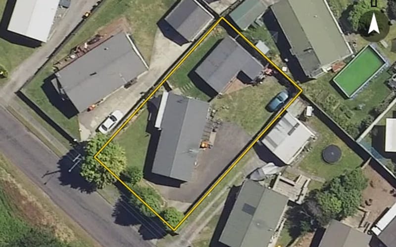 79 Leonard Road
