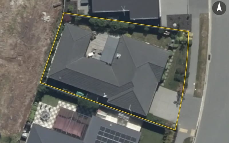 9 Stroma Avenue