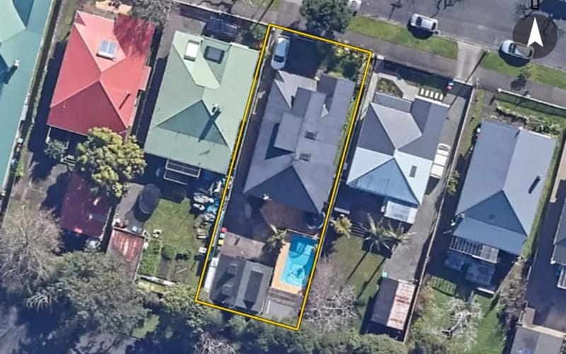 15 Halston Road