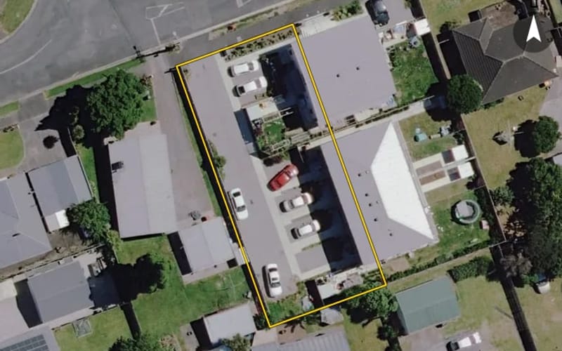 1/8 Hendon Road