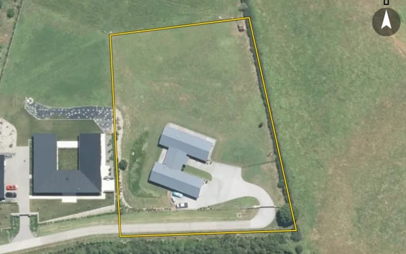 10 Loxton Lane
