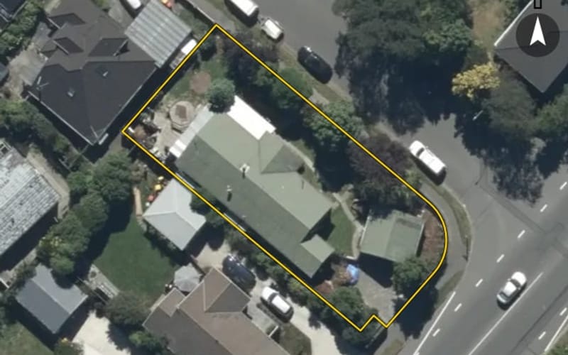3 Hadlow Place