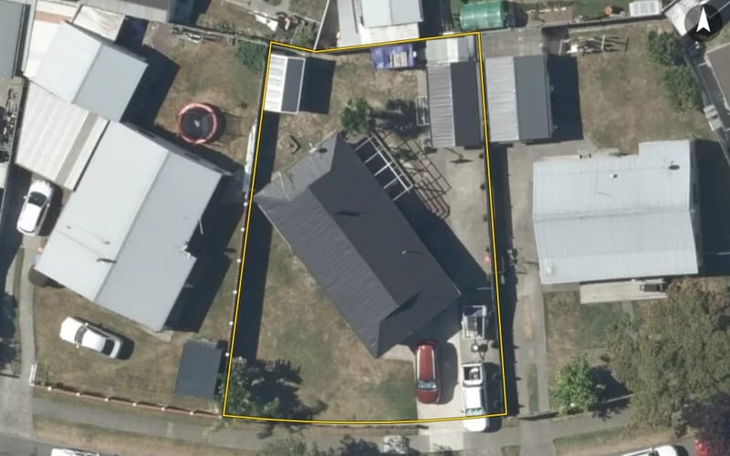 26 Perry Crescent