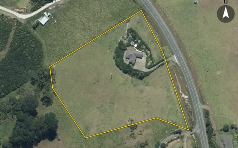 1611 Kaipara Coast Highway