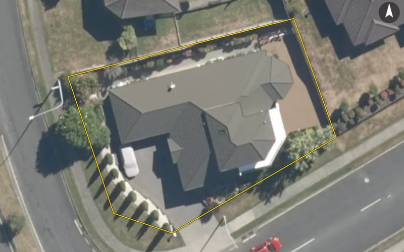 14 Kirton Drive
