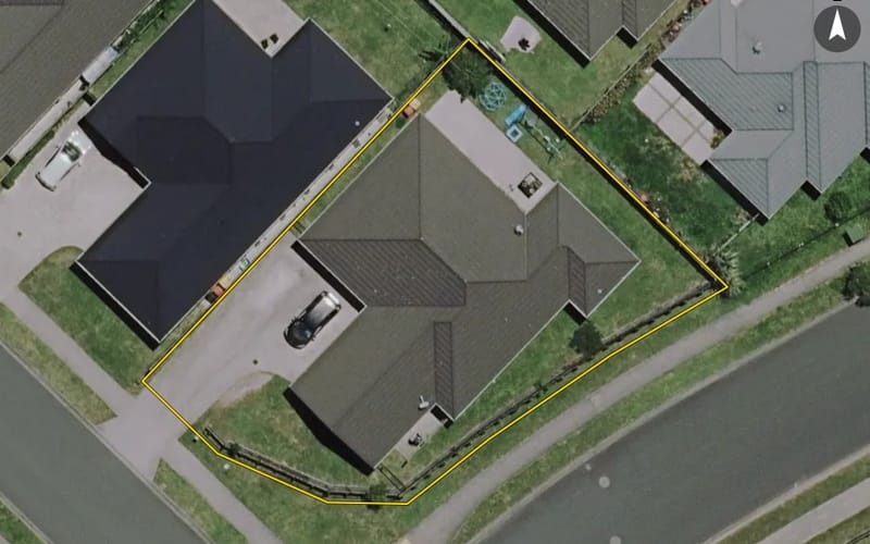 69 Ladeira Place