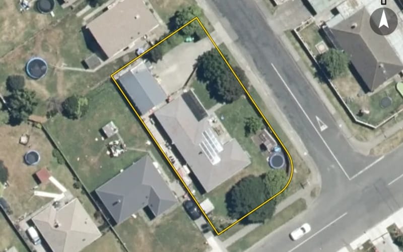 1239 Cunningham Crescent