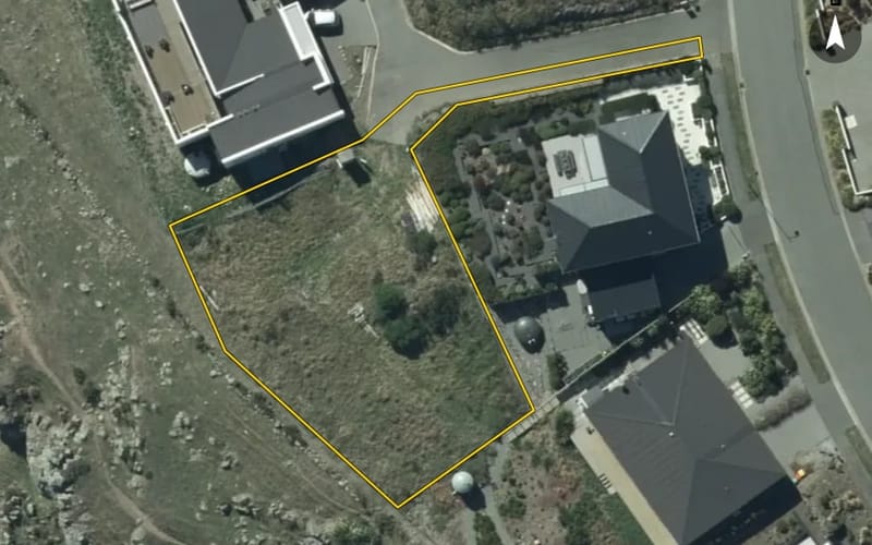 11 Parkridge Place