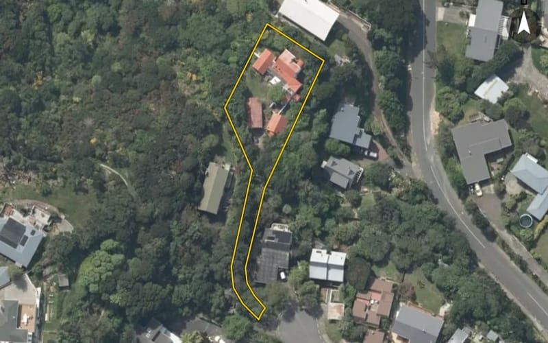 10 Kenef Road