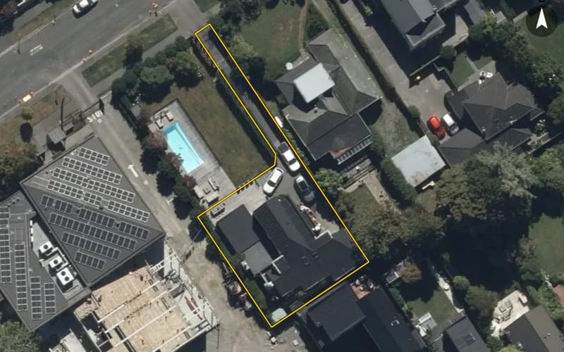 12 Knowles Street