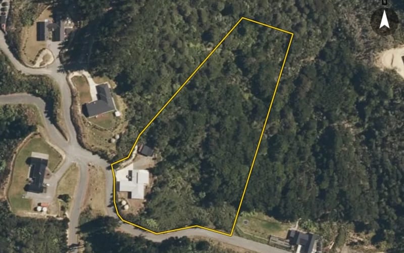 55 Crest Road