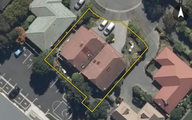 1/8 Cottesmore Close