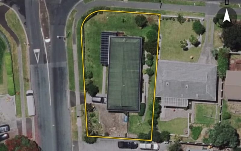1 Lachlan Drive