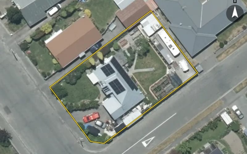 33 Agnes Street