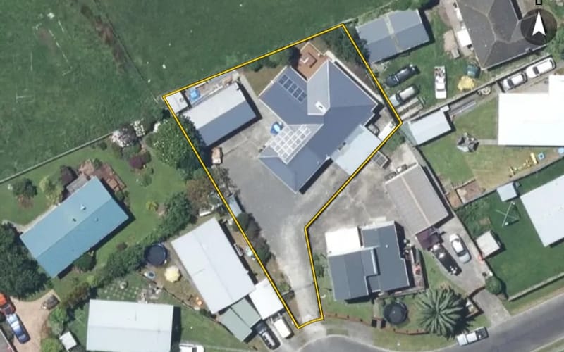 4 Photinia Place