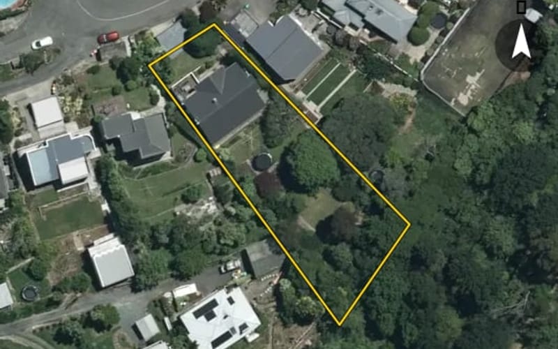 16 Allan Street